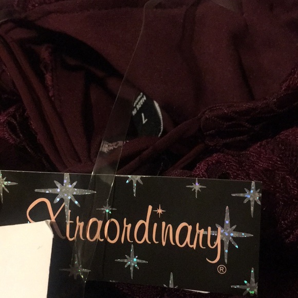 Burgundy tight fits size 5 - Picture 4 of 4